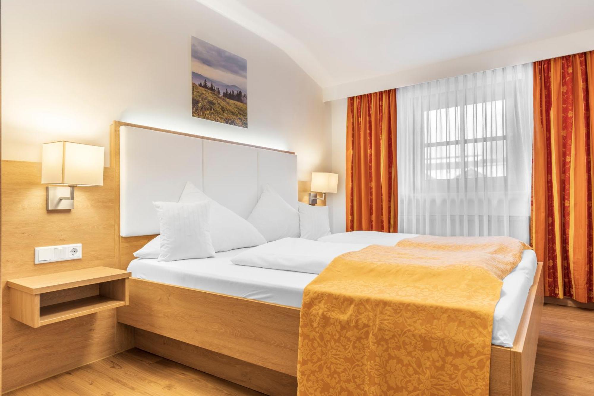 לאם Wander Und Aktiv Hotel Roesslwirt מראה חיצוני תמונה